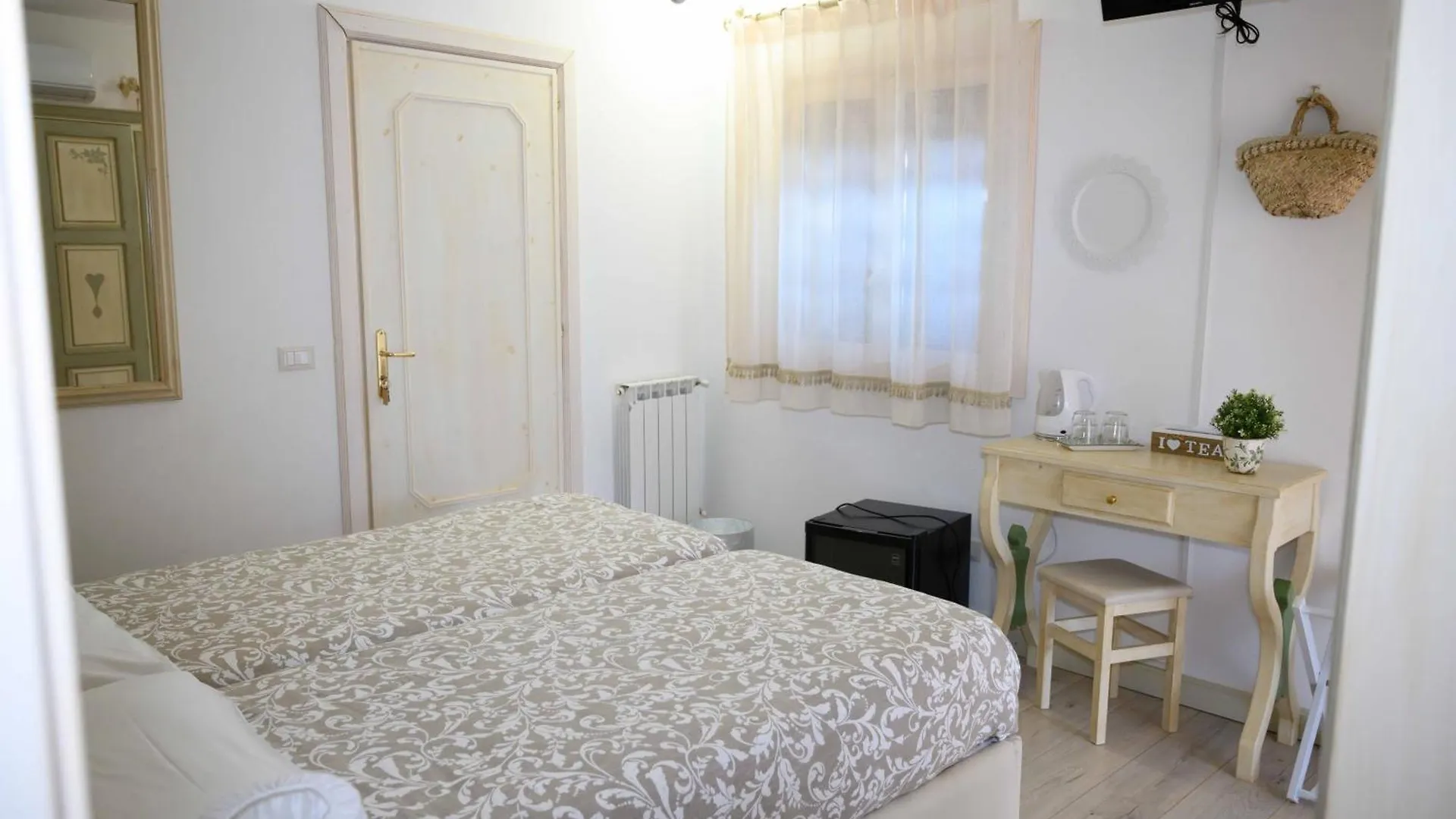 Bed & Breakfast Etna Casa Del Sole Bed and Breakfast Nicolosi