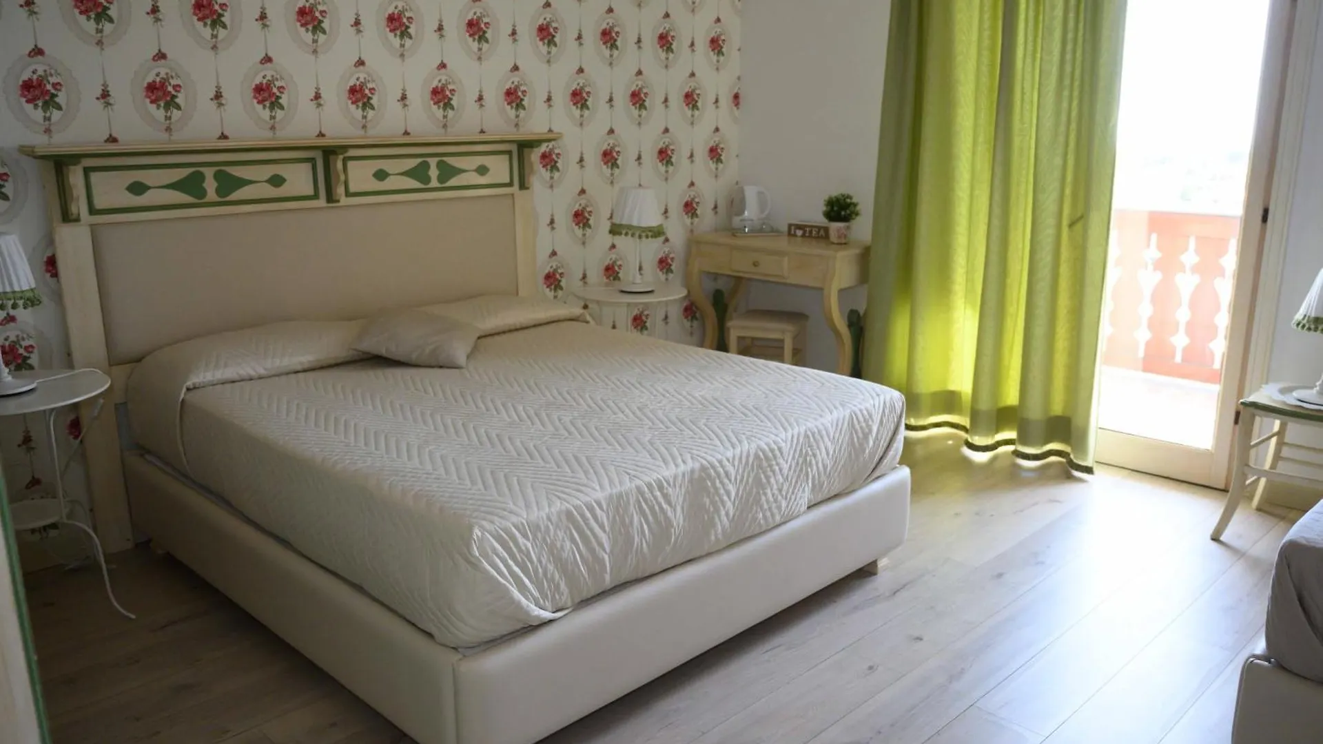 Nocleg ze śniadaniem Bed and Breakfast Etna Casa Del Sole Nicolosi